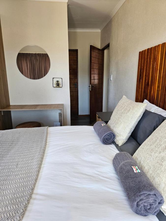 Pine View Guesthouse Graskop Extérieur photo