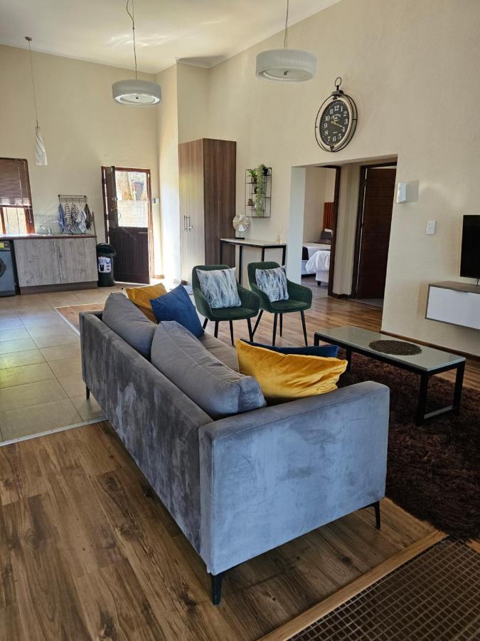 Pine View Guesthouse Graskop Extérieur photo