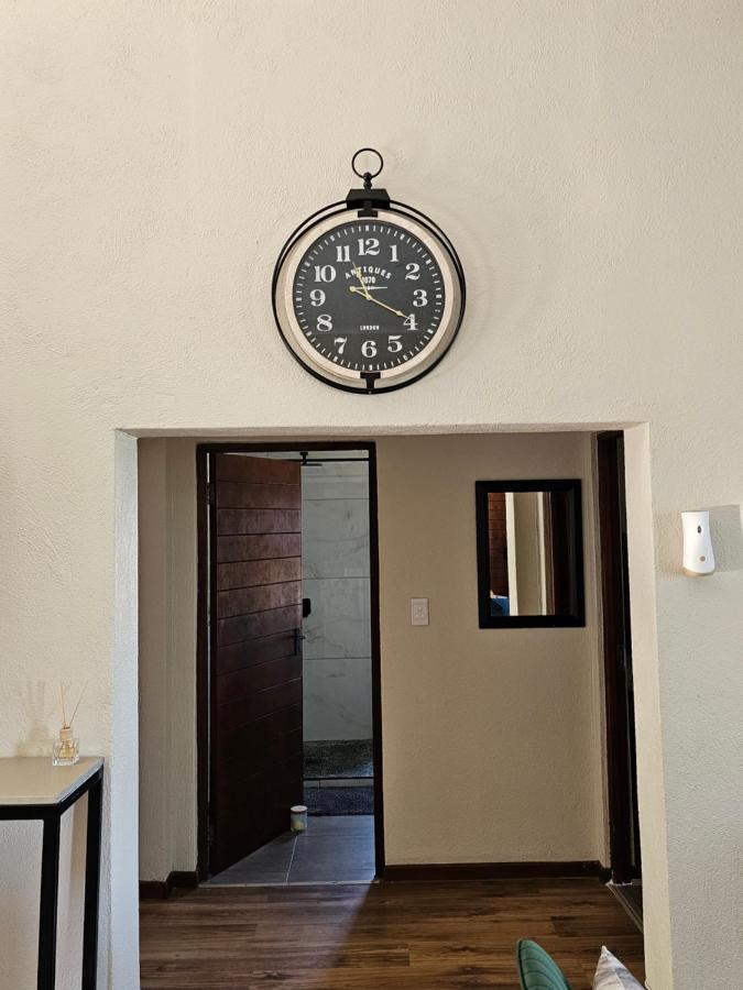 Pine View Guesthouse Graskop Extérieur photo