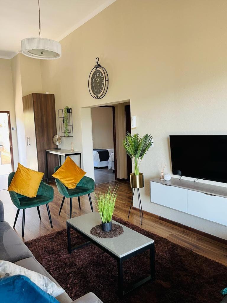 Pine View Guesthouse Graskop Extérieur photo